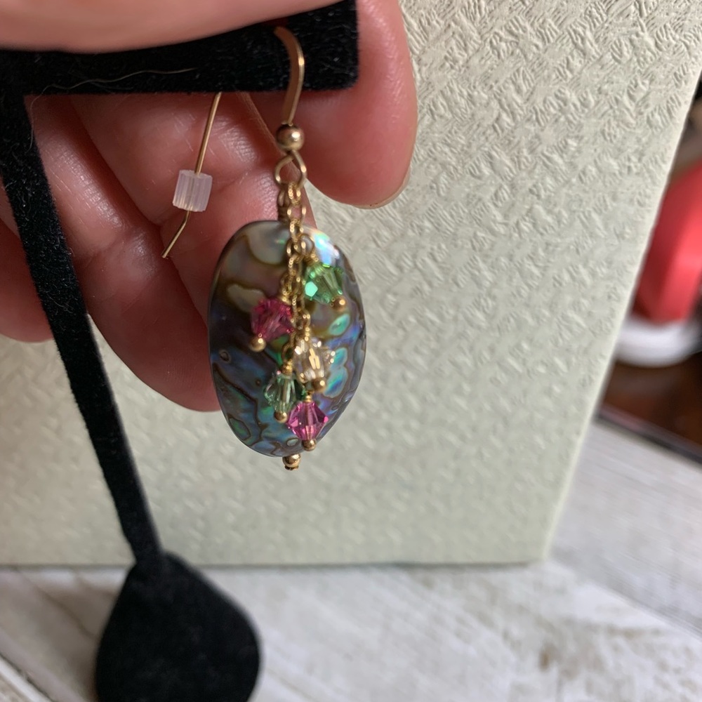 Handmade Abalone Shell with Swarovski Crystals - Picture 3 of 4
